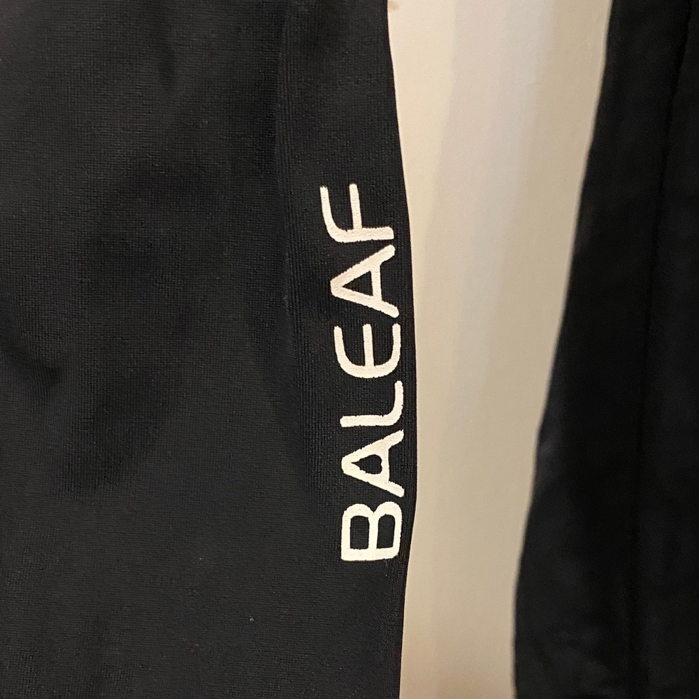 Baleaf Black Long Sleeve Swim Tunic with White Logo - Picture 2 of 4